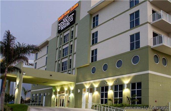 South River Suites Hialeah Gardens Exterior photo
